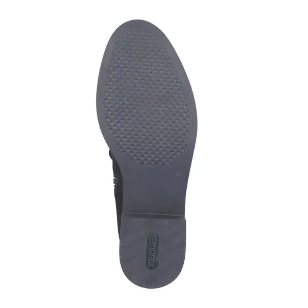 D8387 Tall Boot