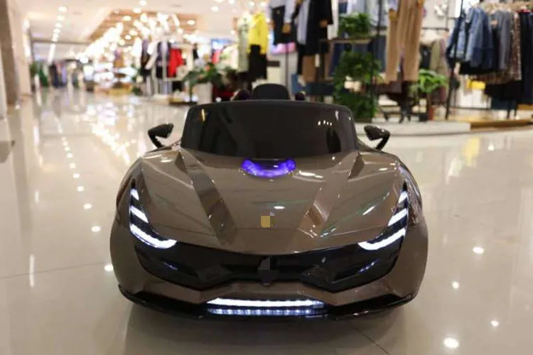 Ferrari Kids Electric Car with Remote Control Kid Drive Pedal Control Kid Ride on Car