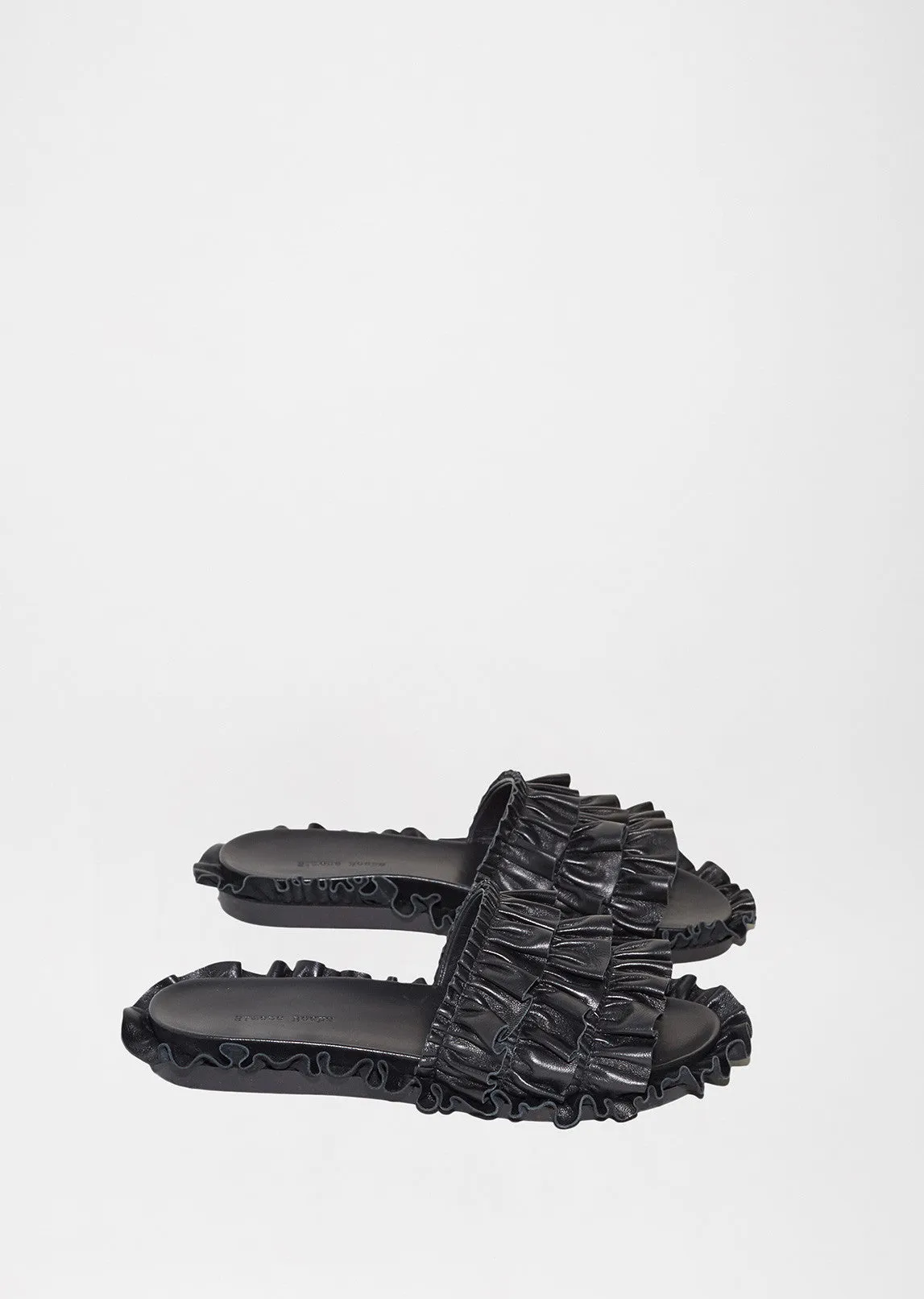 Frilly Slide