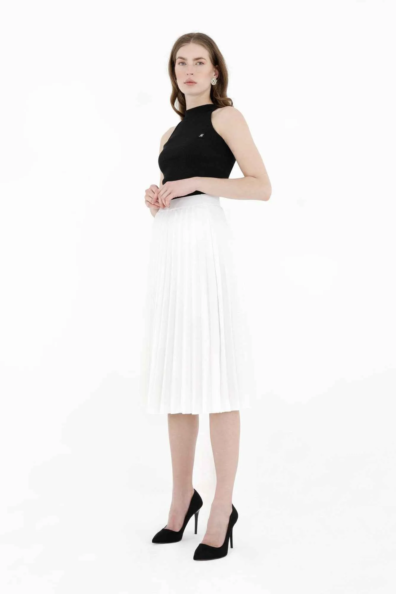 G-Line White Pleated Skirt Below the Knee