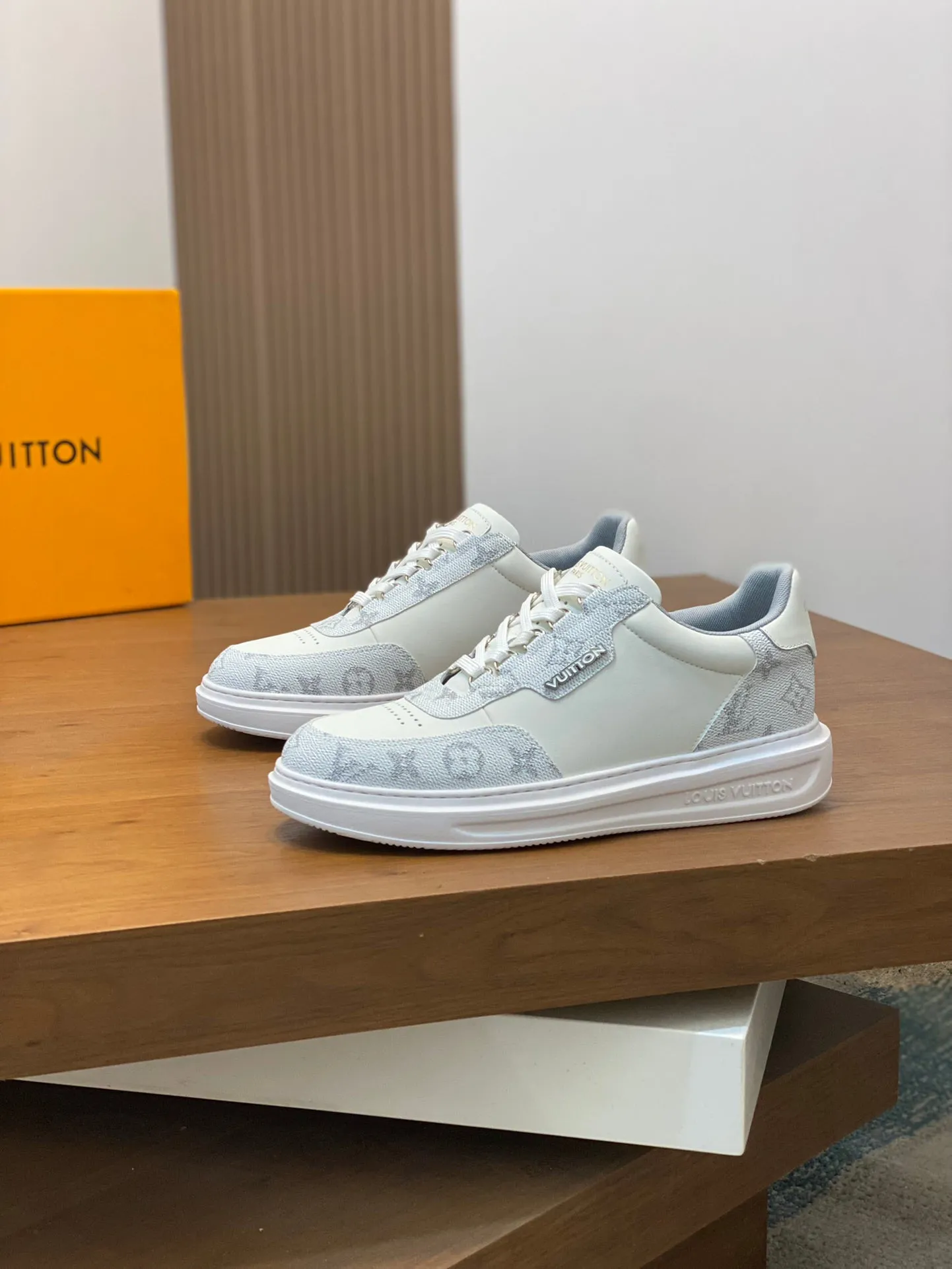 Men's Sneakers