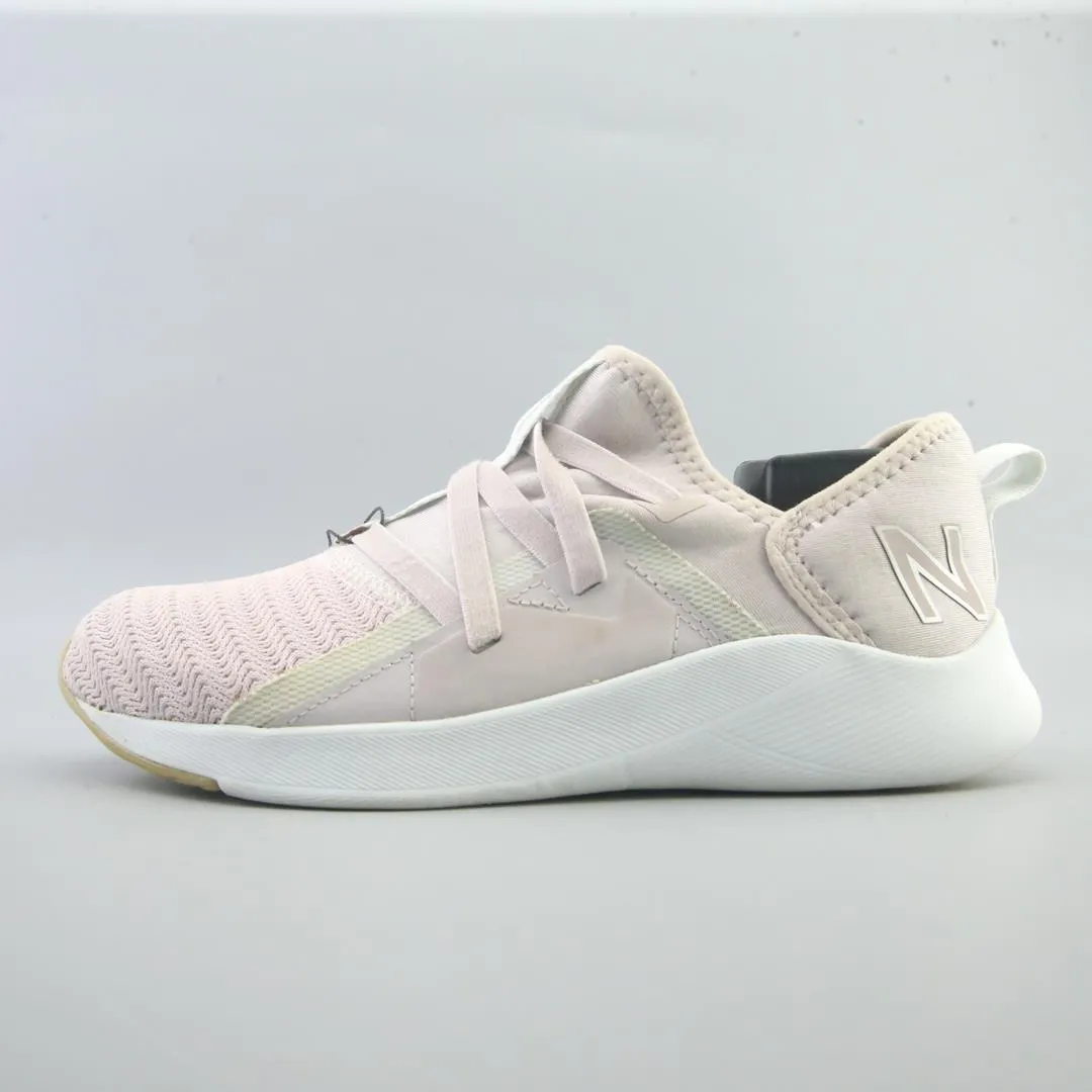 NEW BALANCE  BEAYA