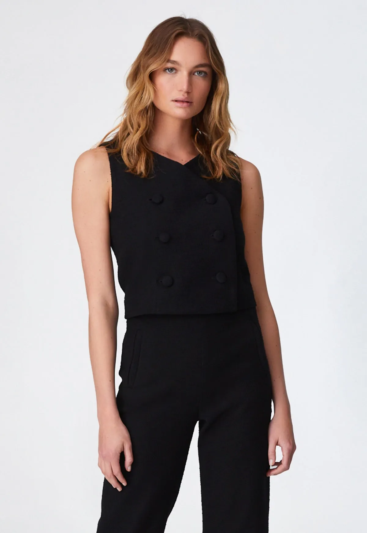 THE VEST in BLACK TEXTURED COTTON